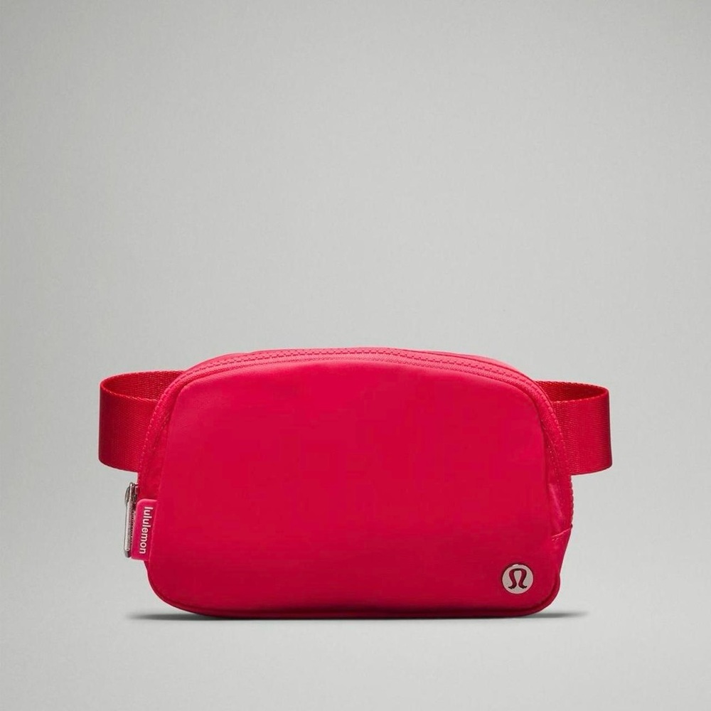 Lululemon Everywhere Belt Bag 1L LIP GLOSS